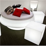 Veľký moderný taburetka Gio Pouf / GIÓ BED