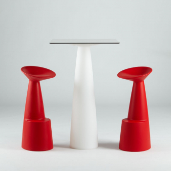 Dizajnová barová stolička Voilá